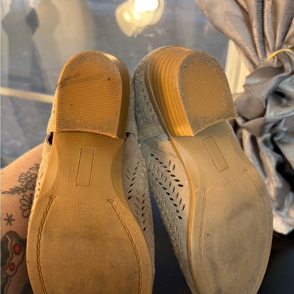 Hokus Pokus Tabby Women’s Perforated Light Brown Heeled Boots Size 6M - Picture 3 of 8